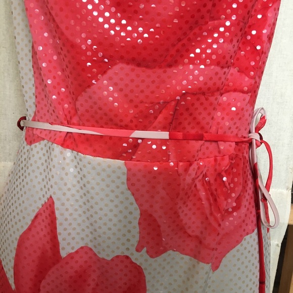 🌹 LE CHATEAU: Size Medium ( 4-6) 💫 - Picture 7 of 14